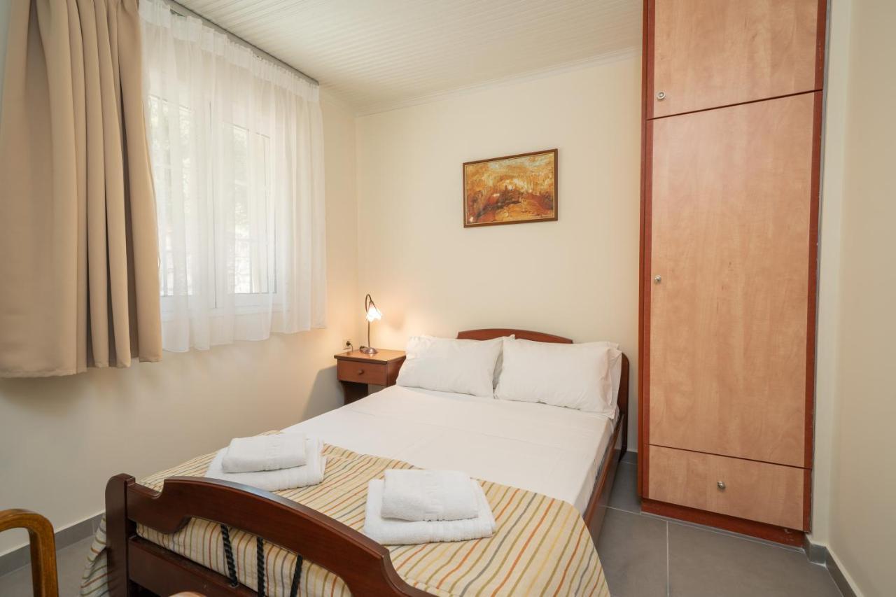 Makis Village-Apartments Agia Efimia Exteriör bild