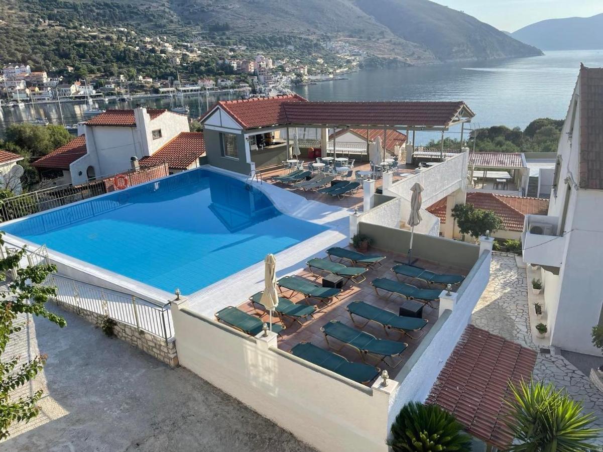 Makis Village-Apartments Agia Efimia Exteriör bild