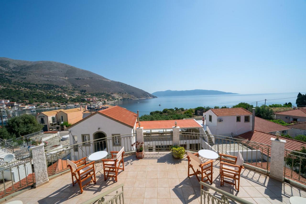 Makis Village-Apartments Agia Efimia Exteriör bild
