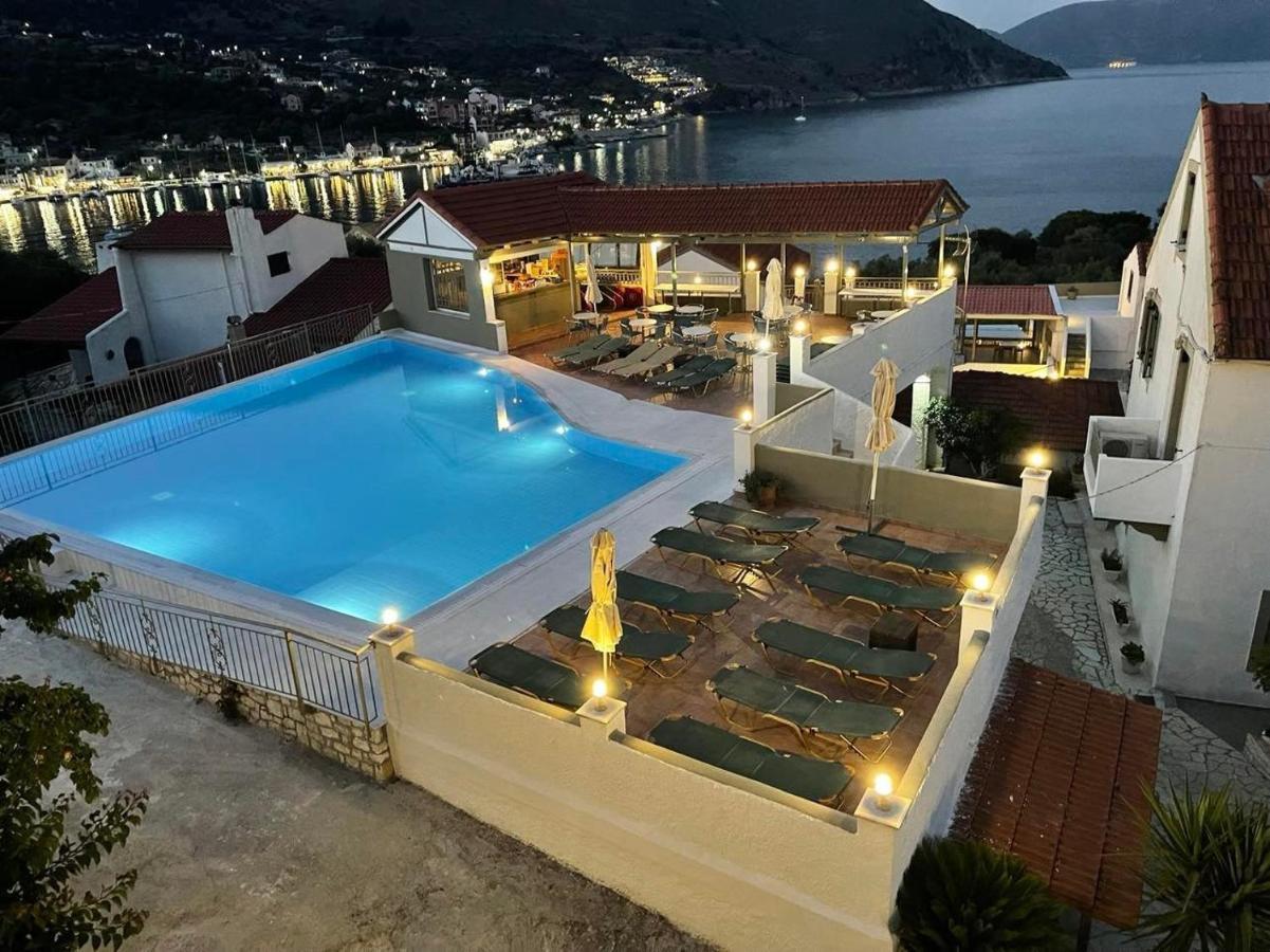Makis Village-Apartments Agia Efimia Exteriör bild