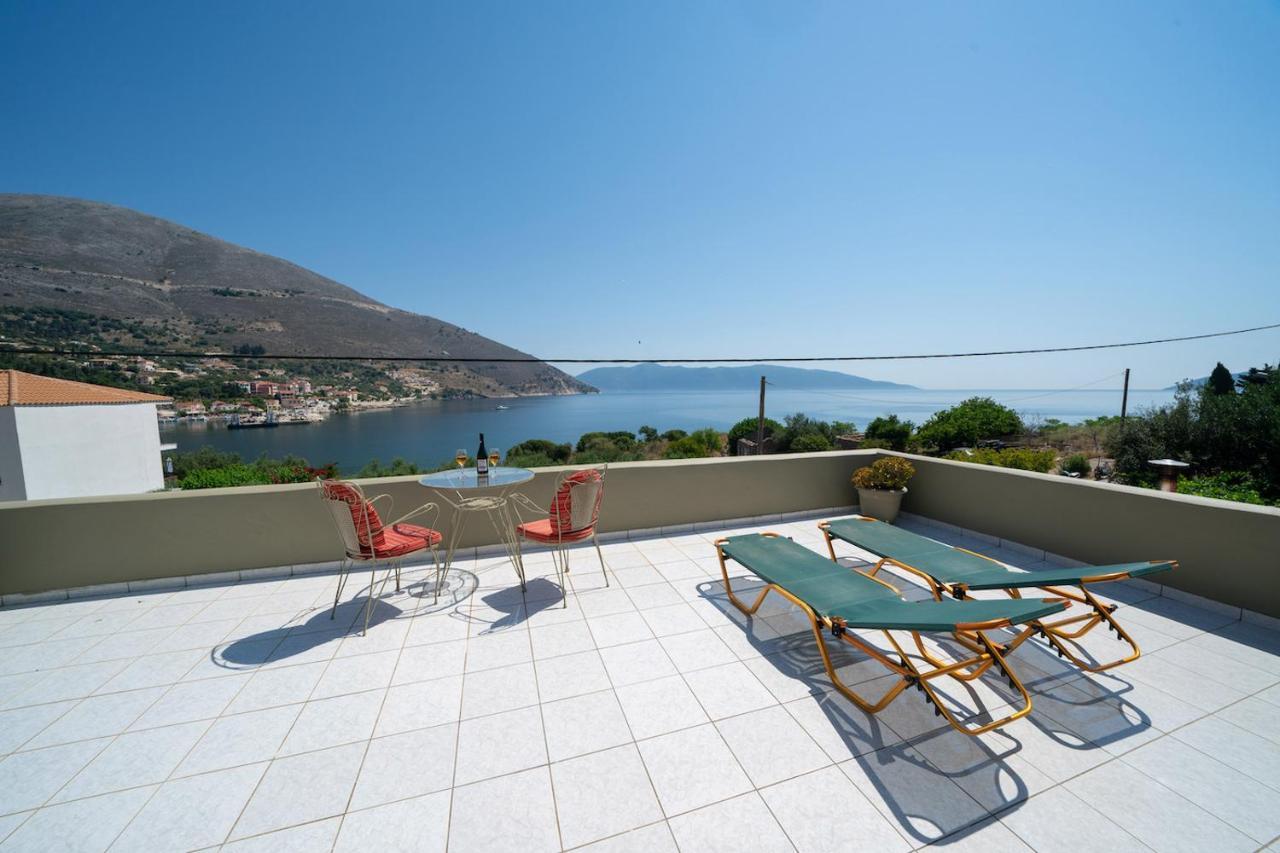 Makis Village-Apartments Agia Efimia Exteriör bild